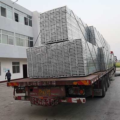 广东阳江核电工地发货车.jpg